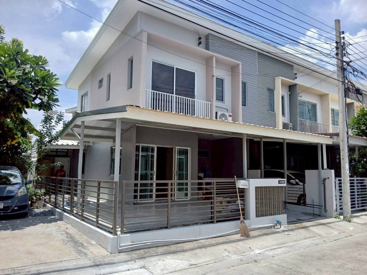 รหัสทรัพย์ PNT13 🏡✨ ให้เช่า‼️ ทาวน์เฮ้าส์หลังมุม เดอะ คอนเนค เมืองทองธานี